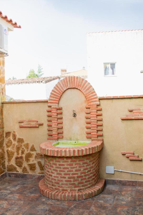 Apartamentos Cerezo La Codosera 外观 照片